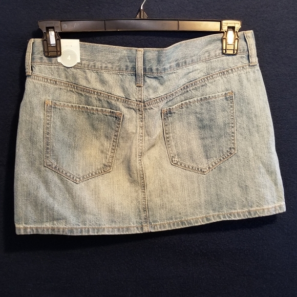 Old Navy Mini Jean Skirt - Picture 2 of 8